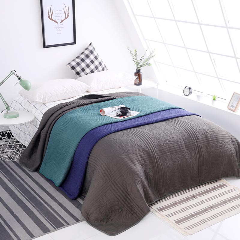 100% Polyester Solid Color Jacquard Bedding Blanket Bed Spread