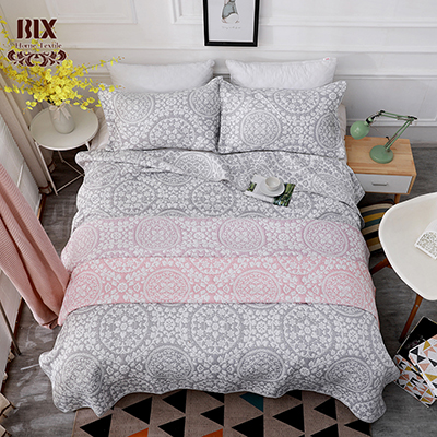 Polyester yarn dye jacquard blanket hot selling geometric pattern