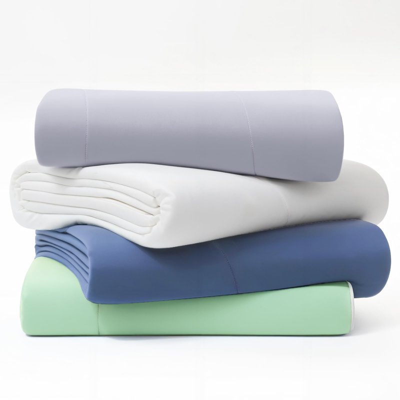 four color cooling comforter
