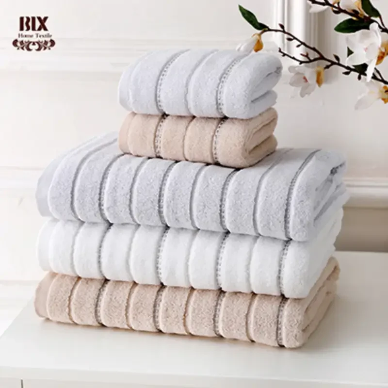 Solid Color high-quality Cotton Custom Towel Elegant Shiny Border